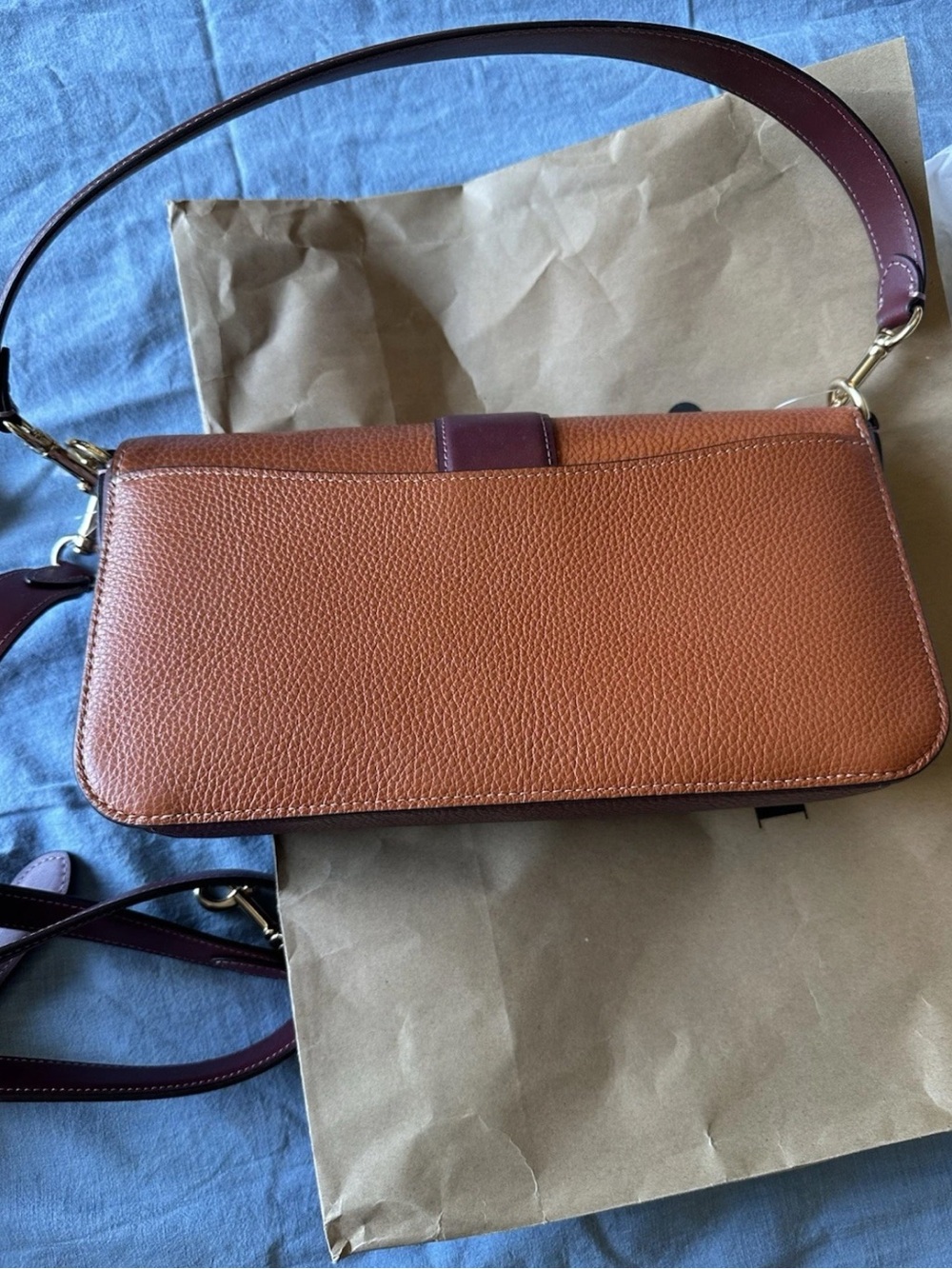 Coach Saddle Shoulder Bag in Tan/Brown - Picture 3 of 7